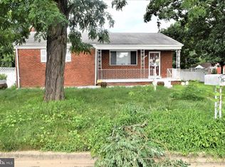 4801 Deer Park Dr, Temple Hills, MD 20748