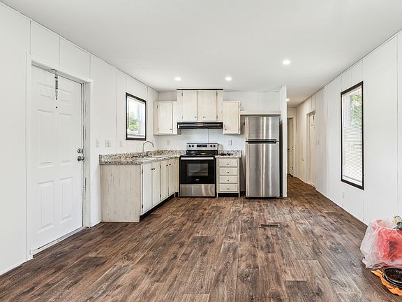 5th image of 1300 Hand Ave #E7