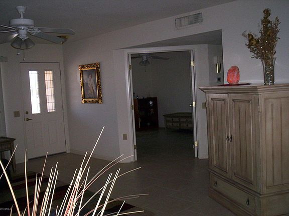 3rd image of 9329 W Briarwood Cir