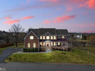 21483 Colonial Village Way, Ashburn, VA 20147