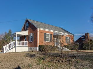 4965 Hazelridge Rd NW, Roanoke, VA 24012