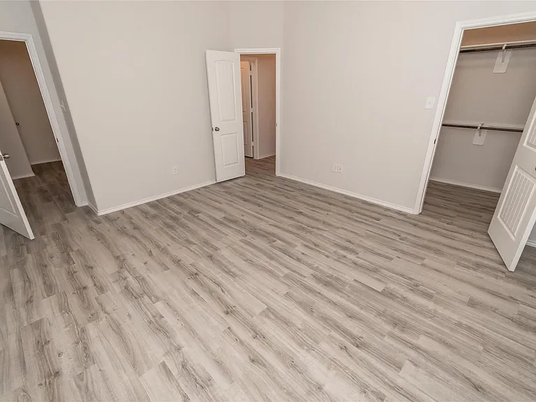 22214 Grand Majestic Dr — Photo 8