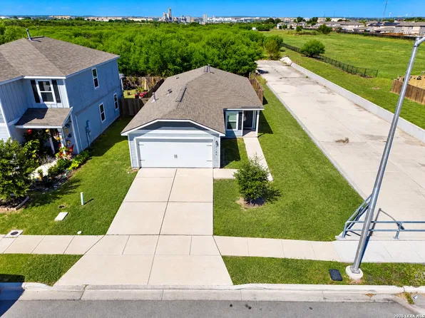 4146 Trail De Paris, New Braunfels, TX 78132