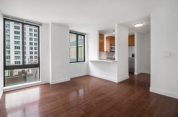 Rented by Mirador Real Estate | media 37