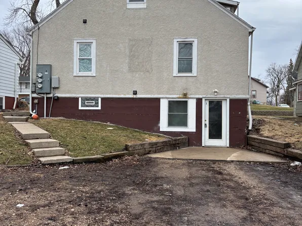 403 E 6th St #3, Morris, MN 56267