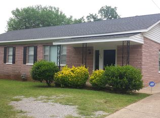 812 E Etowah Rd, Noble, OK 73068