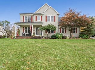 13 Lucille Lane, Ballston Lake, NY 12019