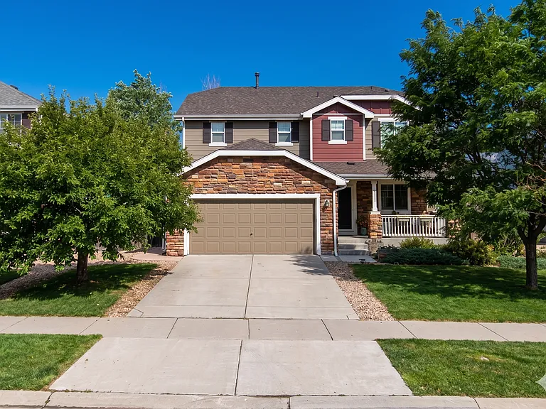 19500 E Idaho Ave — Photo 1