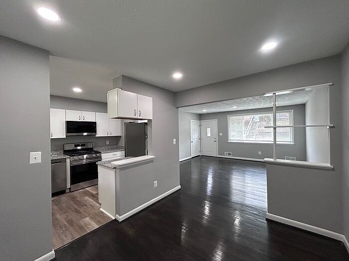1st image of 99 Walnut Ave