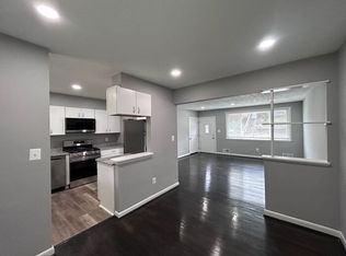 99 Walnut Ave, Baltimore, MD 21206