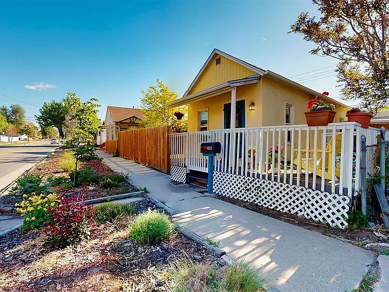 4032 N Pecos St — Photo 2