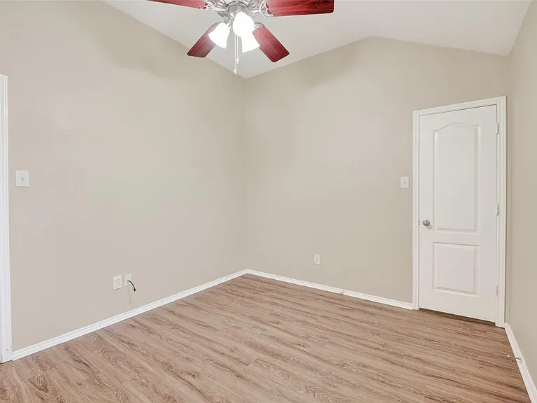 2507 Cypress Springs Ct — Photo 38