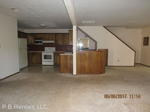 4th image of 4016 NW Ozmun Ave