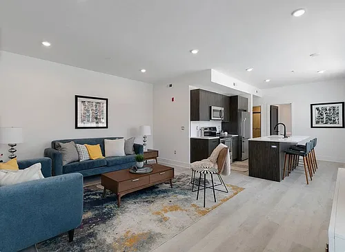 Floor plan 307
