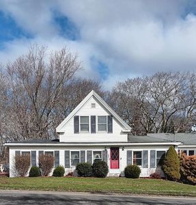 67 Huddle Road, New Harbor, ME, 04554