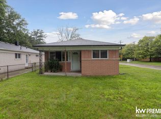 21053 Saint Francis St, Farmington Hills, MI 48336