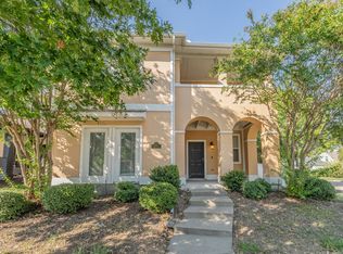 1033 Hayden Ln, Aubrey, TX 76227
