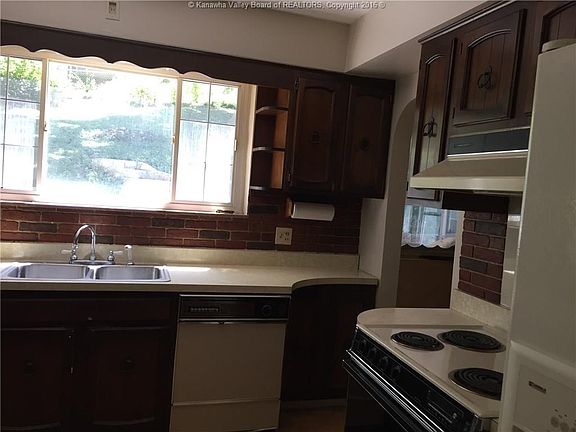 5th image of 2919 Macon St