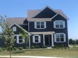 3664 Greenbriar Dr, Elgin, IL 60124