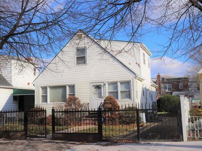 11127 144 Street, Jamaica, NY, 11435