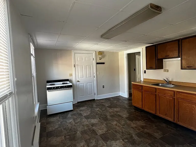 36 & 38 E Orange Street - 4 Unit — Photo 6