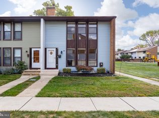 38 Twin Rivers Dr N, East Windsor, NJ 08520