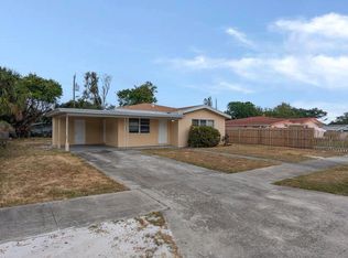 15 SW 8th Ct, Delray Beach, FL 33444