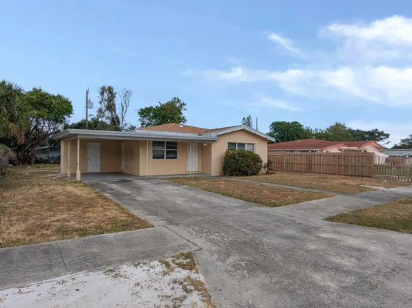 15 SW 8th Court, Delray Beach, FL 33444