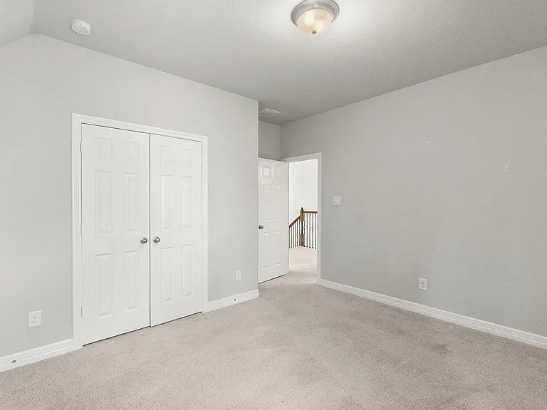 2840 Jehlon Ln — Photo 39