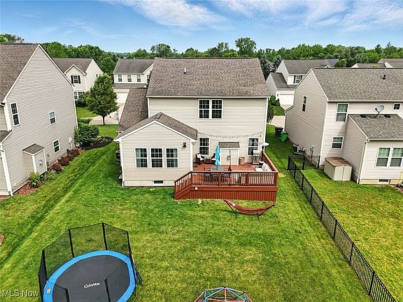 3rd image of 10455 Joyce Ct