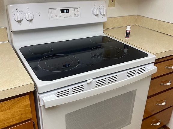 4th image of 7718 Chinook Ave #3