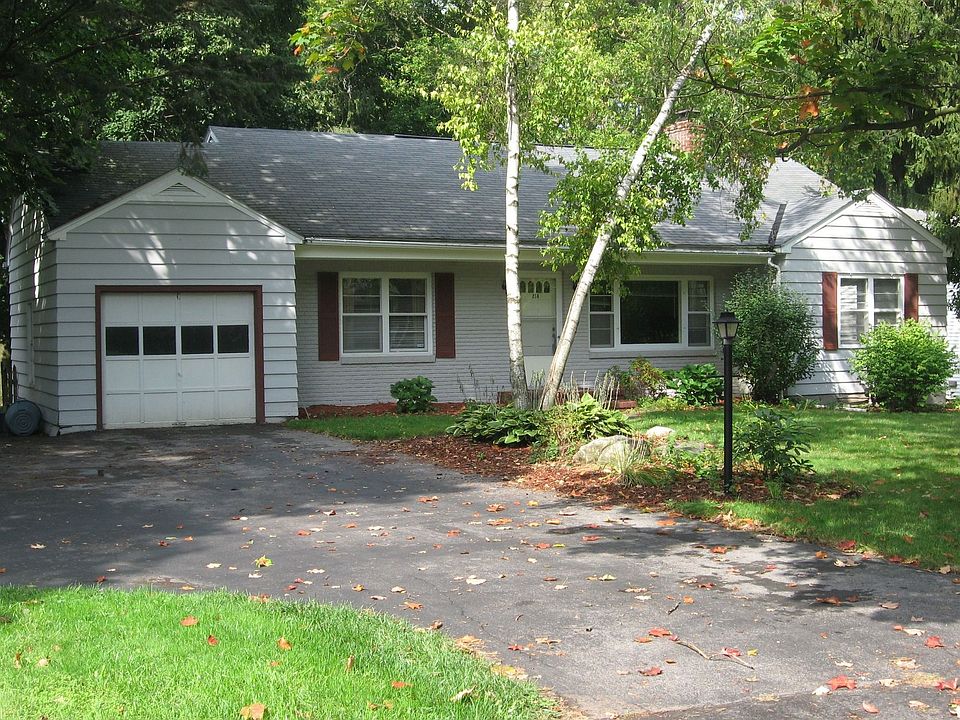 1st image of 214 Euclid Dr