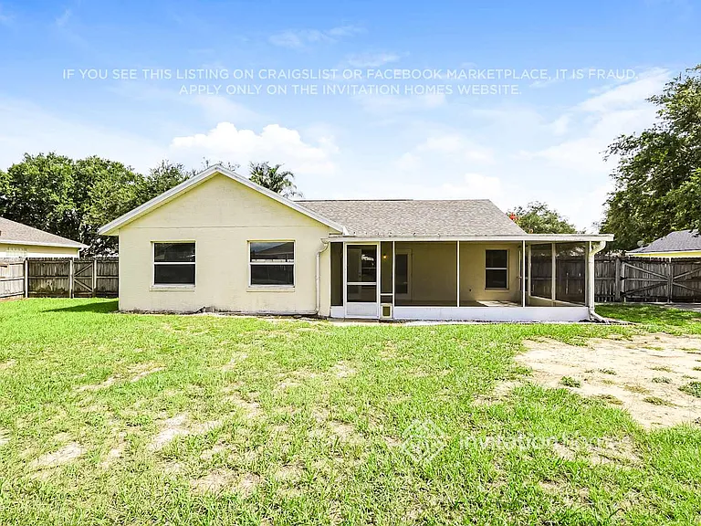 13203 Biscayne Dr — Photo 16