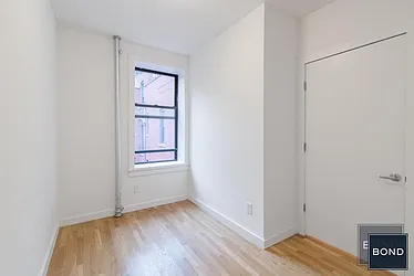 Rented by Bond New York