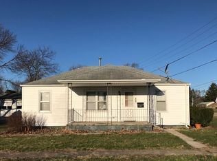 202 S West St, Homer, IL 61849