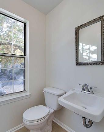 4th image of 6912 Trestle Ct