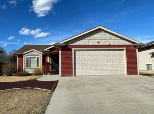 2914 Hoefer Ave, Rapid City, SD 57701