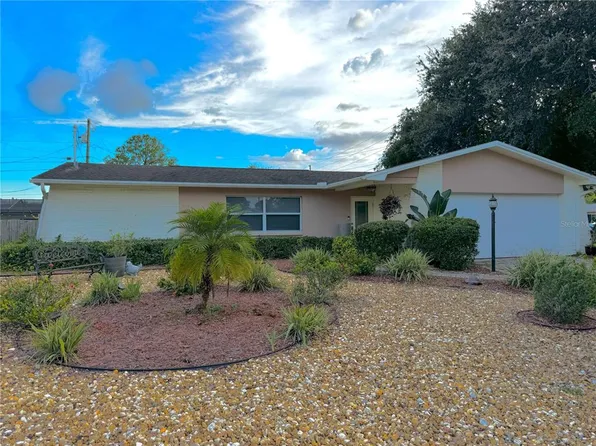 1707 Prince Philip St, Clearwater, FL 33755
