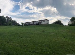 29 Fox Ridge Rd, Asheville, NC 28804