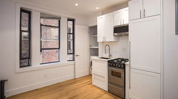 Rented by Compass | media 13