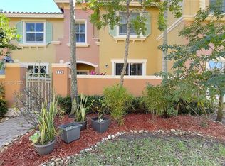 974 SW 143rd Ave #2209, Pembroke Pines, FL 33027