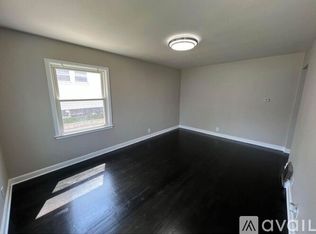 8735 W Mitchell St, Milwaukee, WI 53214