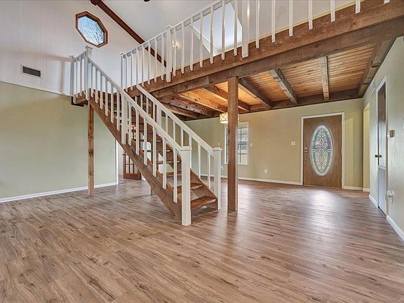 4th image of 1013 Dewitt Hinson Rd