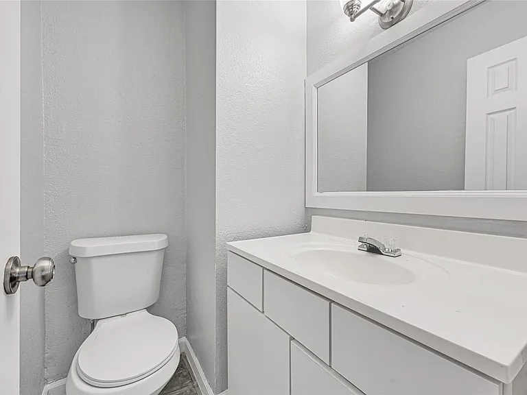 3328 Burke Rd #71 — Photo 24
