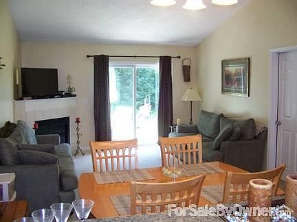 3rd image of 4245 Peak Ln NE