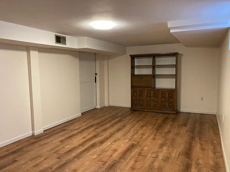6400 Pickett St — Photo 23