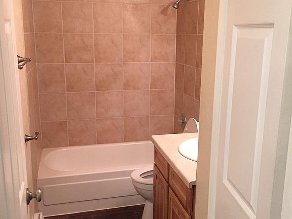 4th image of 13201 E Alki Ave APT 2