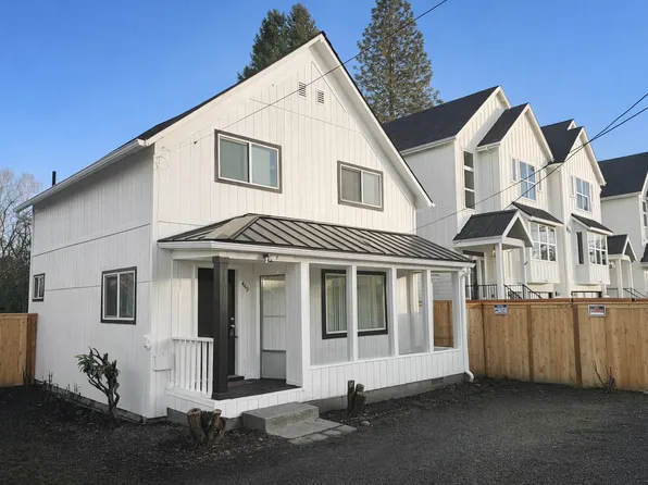449A SE 4th Ave, Hillsboro, OR 97123