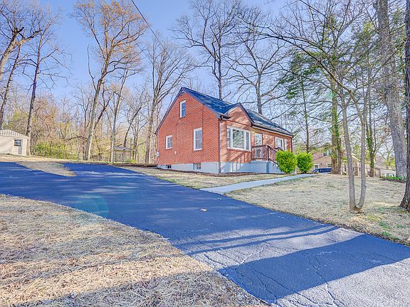 3rd image of 3426 Brandywine Ave