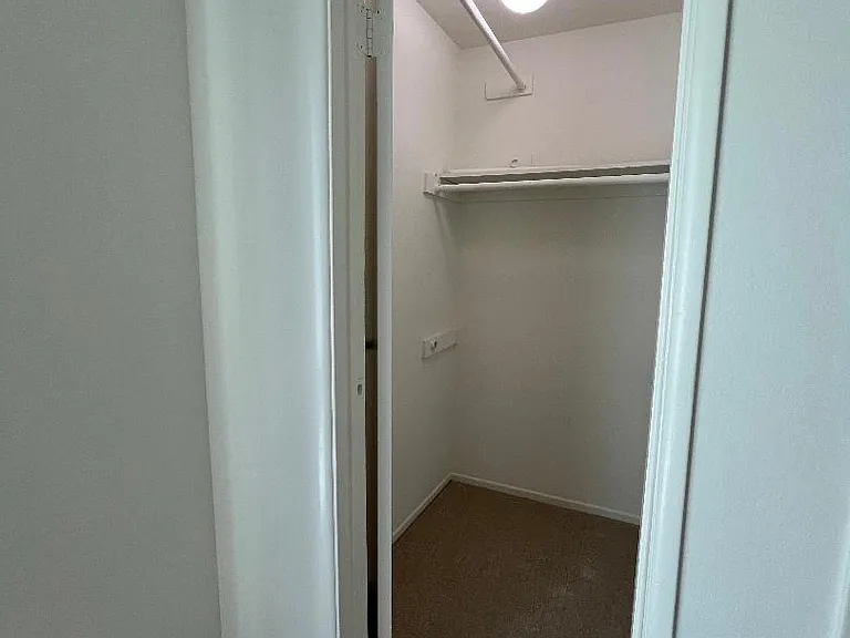 5908 Cedros Ave #6 — Photo 3